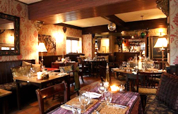 The Golden Cross Hotel, Shrewsbury's oldest public house, offering comfortable accommodation and excellent cuisine in Shropshire, England